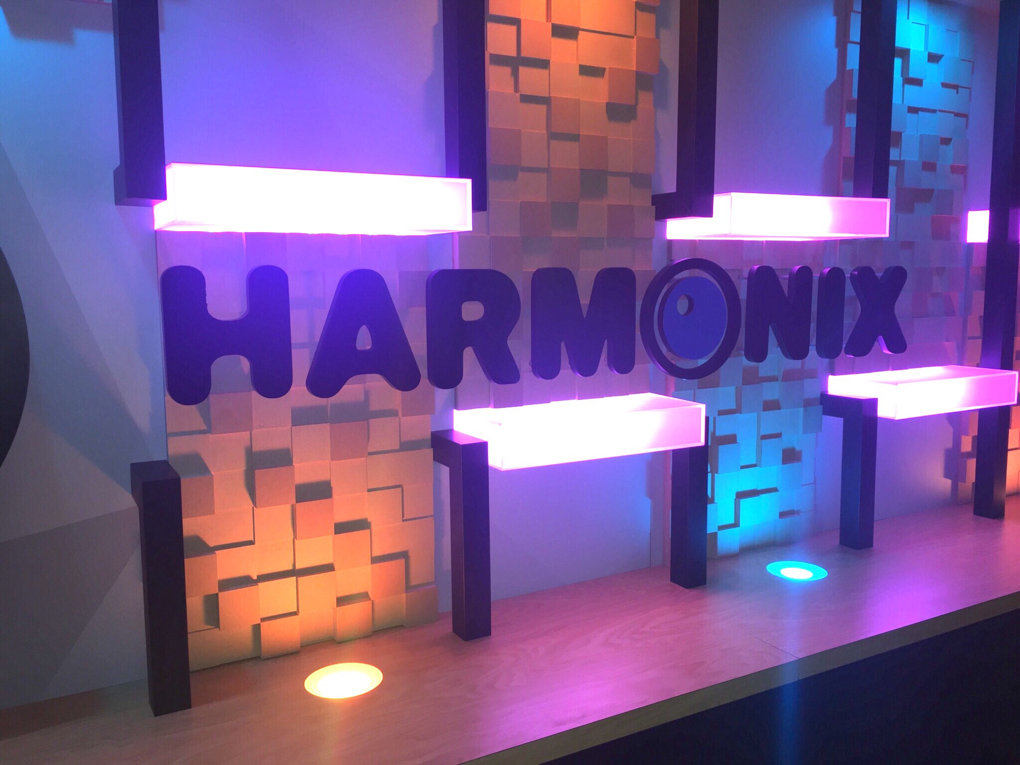 Twitch Harmonix Logo